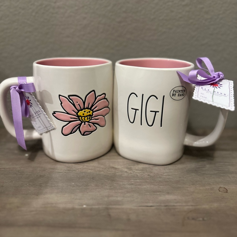 Rae Dunn Gigi Flower Mug